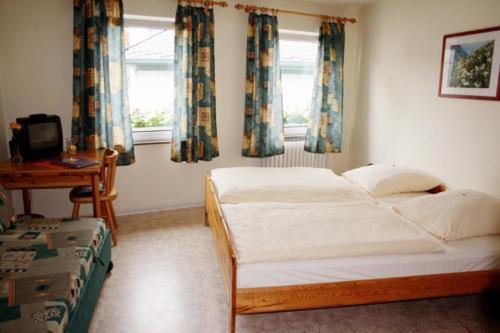 Pension Bei Schinderhannes Und Julchen Boppard Amenities foto