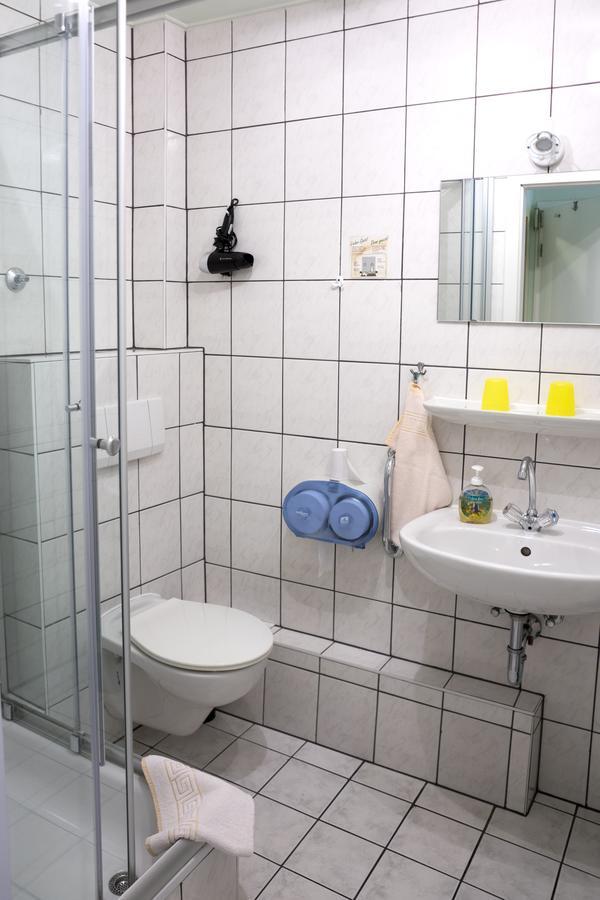 Pension Bei Schinderhannes Und Julchen Boppard Esterno foto